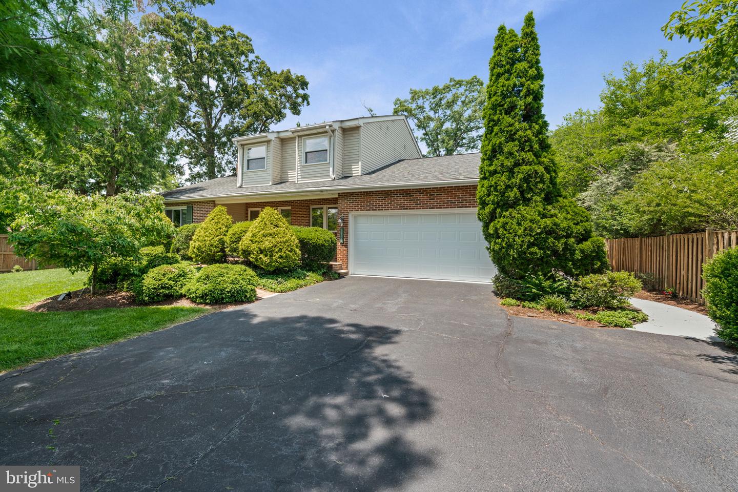6188 COBBS RD, ALEXANDRIA, Virginia 22310, 4 Bedrooms Bedrooms, ,3 BathroomsBathrooms,Residential,For sale,6188 COBBS RD,VAFX2242632 MLS # VAFX2242632