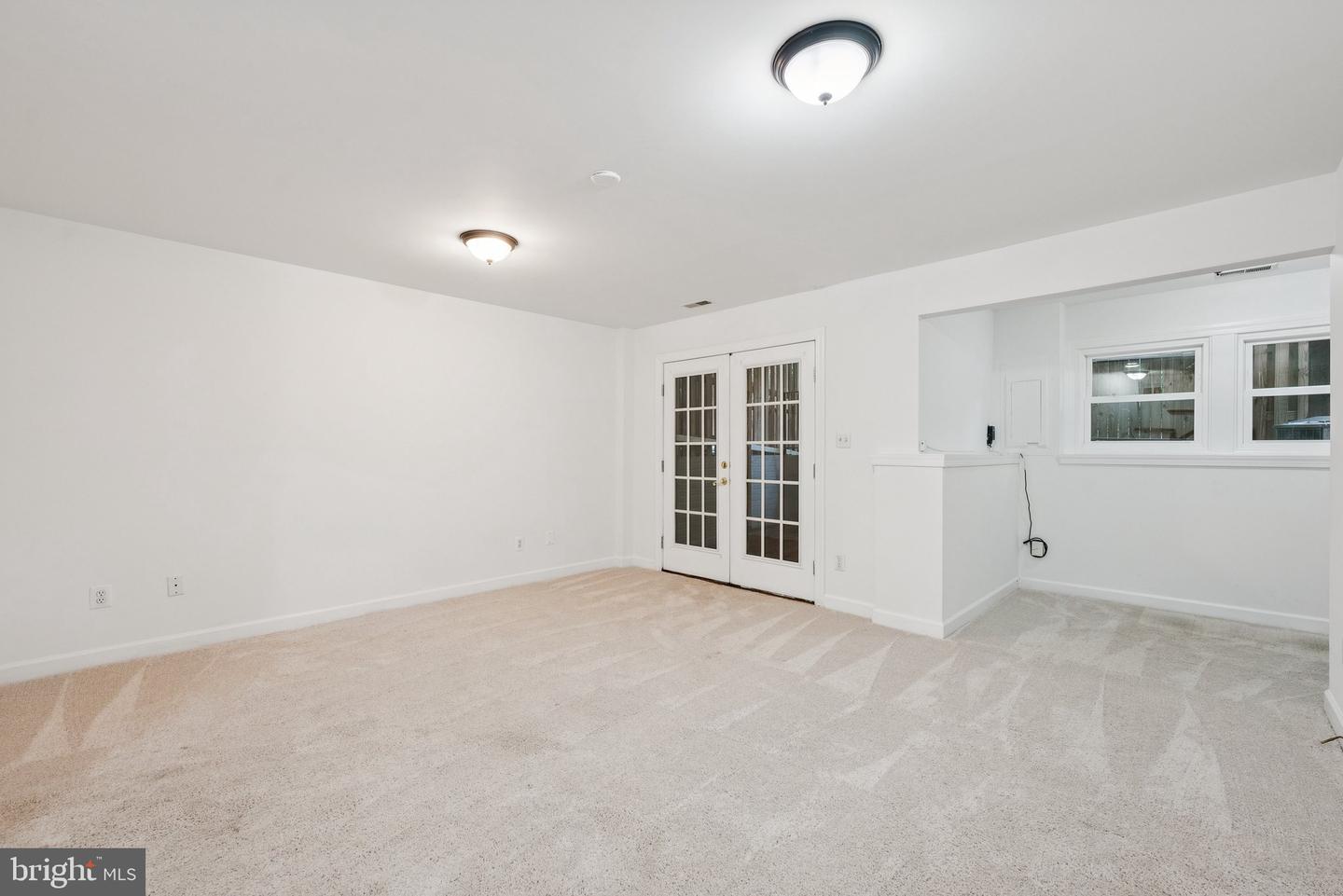 5562 JOWETT CT, ALEXANDRIA, Virginia 22315, 3 Bedrooms Bedrooms, ,2 BathroomsBathrooms,Residential,For sale,5562 JOWETT CT,VAFX2242658 MLS # VAFX2242658