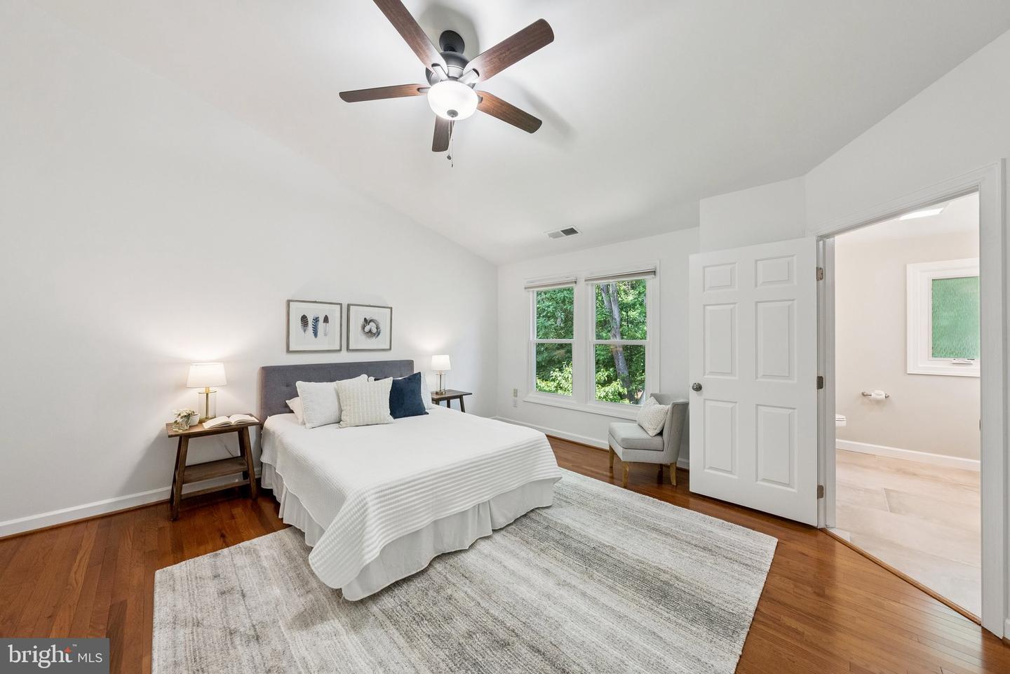 5562 JOWETT CT, ALEXANDRIA, Virginia 22315, 3 Bedrooms Bedrooms, ,2 BathroomsBathrooms,Residential,For sale,5562 JOWETT CT,VAFX2242658 MLS # VAFX2242658