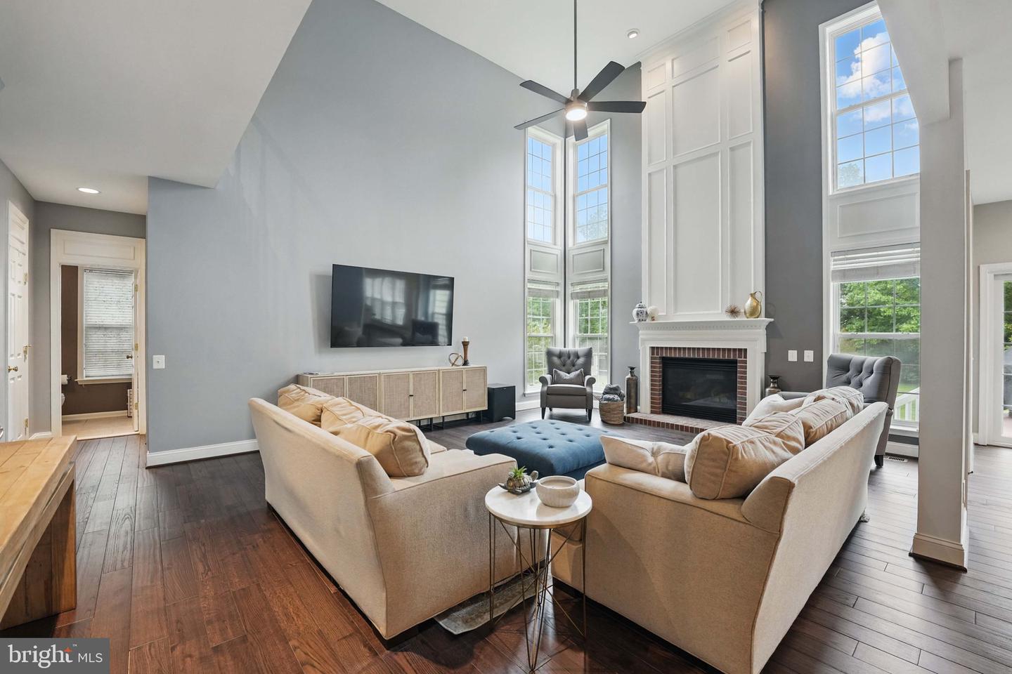 43753 CHURCHILL GLEN DR, CHANTILLY, Virginia 20152, 5 Bedrooms Bedrooms, ,4 BathroomsBathrooms,Residential,For sale,43753 CHURCHILL GLEN DR,VALO2097594 MLS # VALO2097594