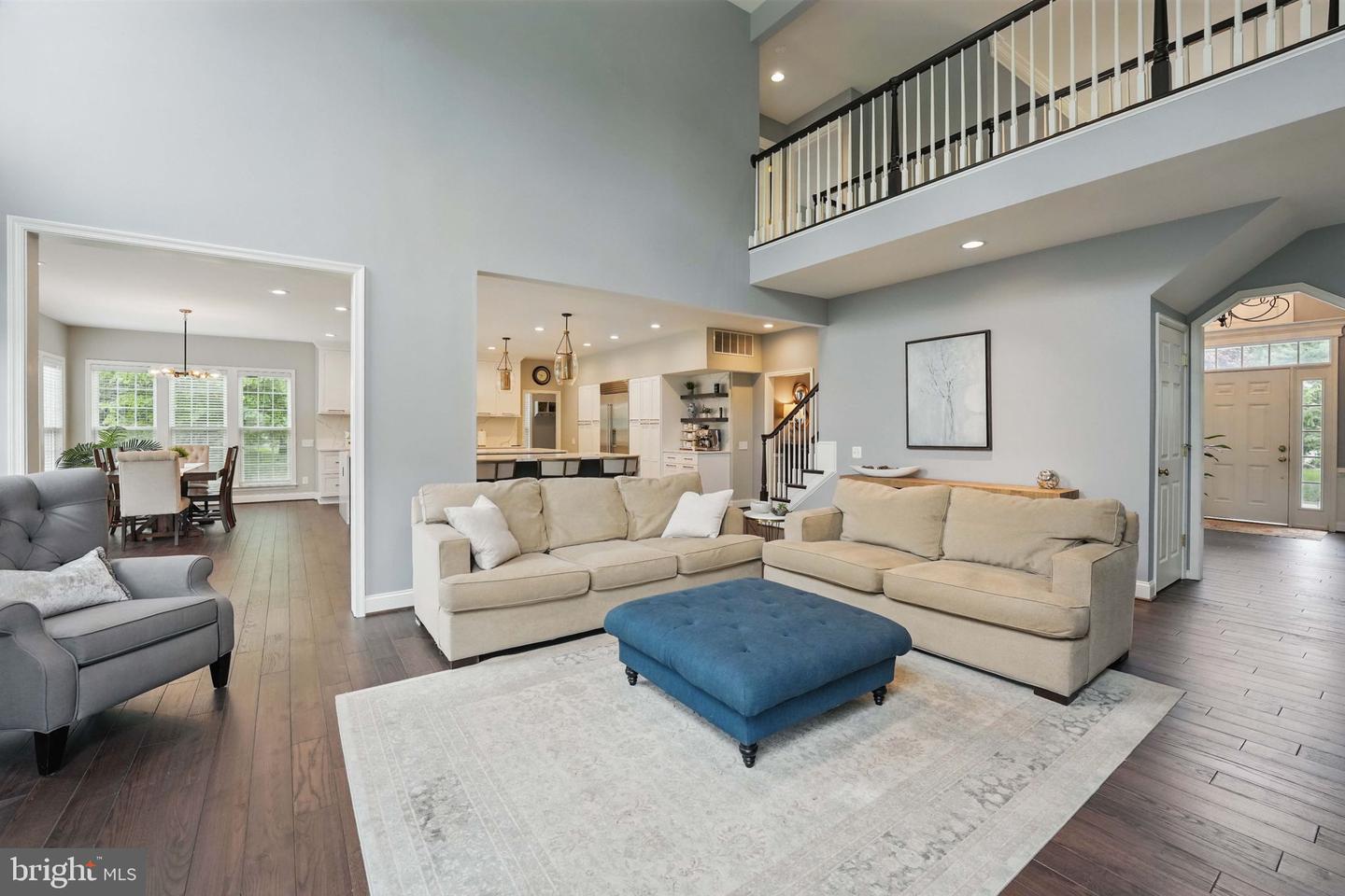 43753 CHURCHILL GLEN DR, CHANTILLY, Virginia 20152, 5 Bedrooms Bedrooms, ,4 BathroomsBathrooms,Residential,For sale,43753 CHURCHILL GLEN DR,VALO2097594 MLS # VALO2097594