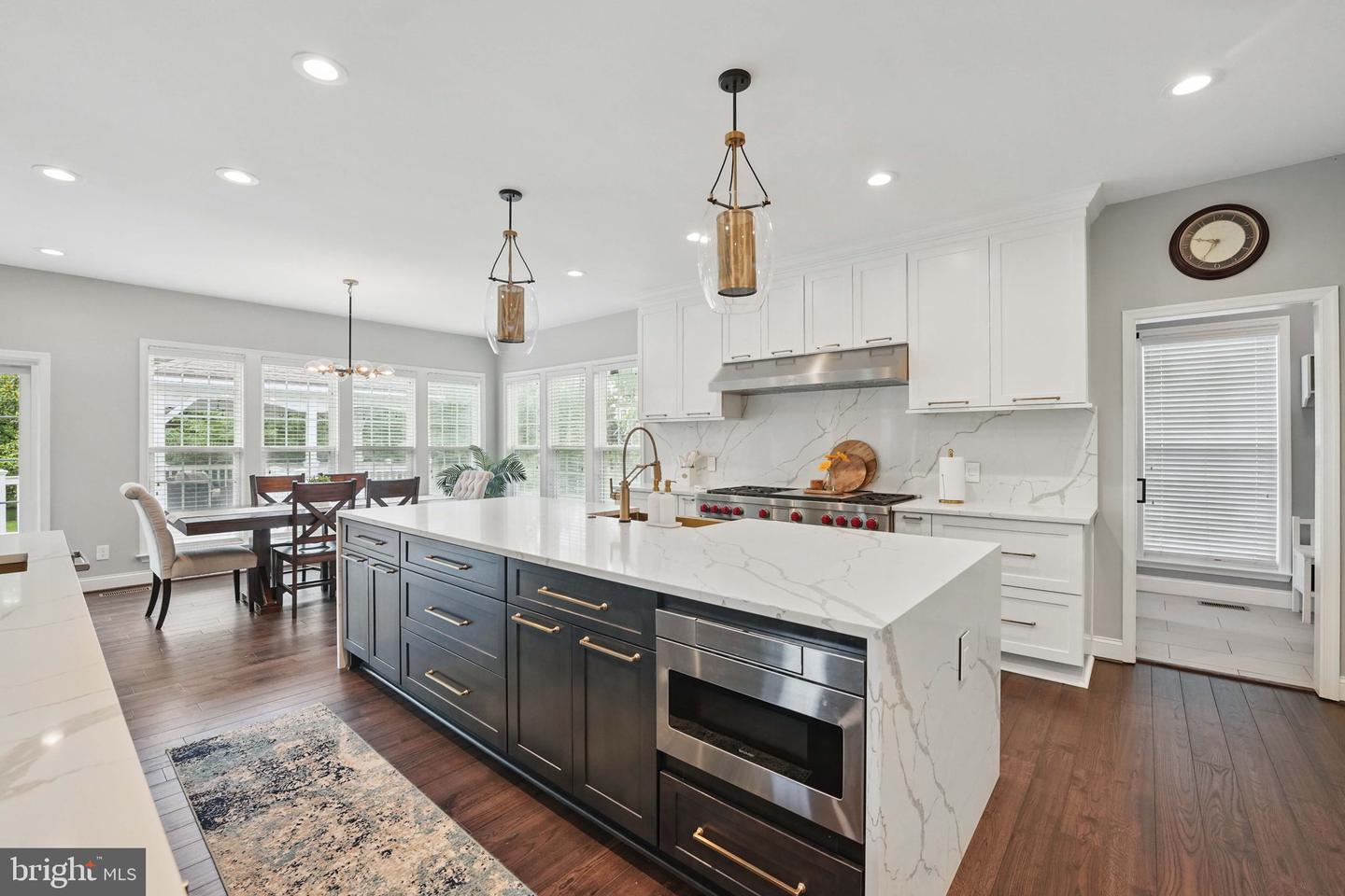 43753 CHURCHILL GLEN DR, CHANTILLY, Virginia 20152, 5 Bedrooms Bedrooms, ,4 BathroomsBathrooms,Residential,For sale,43753 CHURCHILL GLEN DR,VALO2097594 MLS # VALO2097594