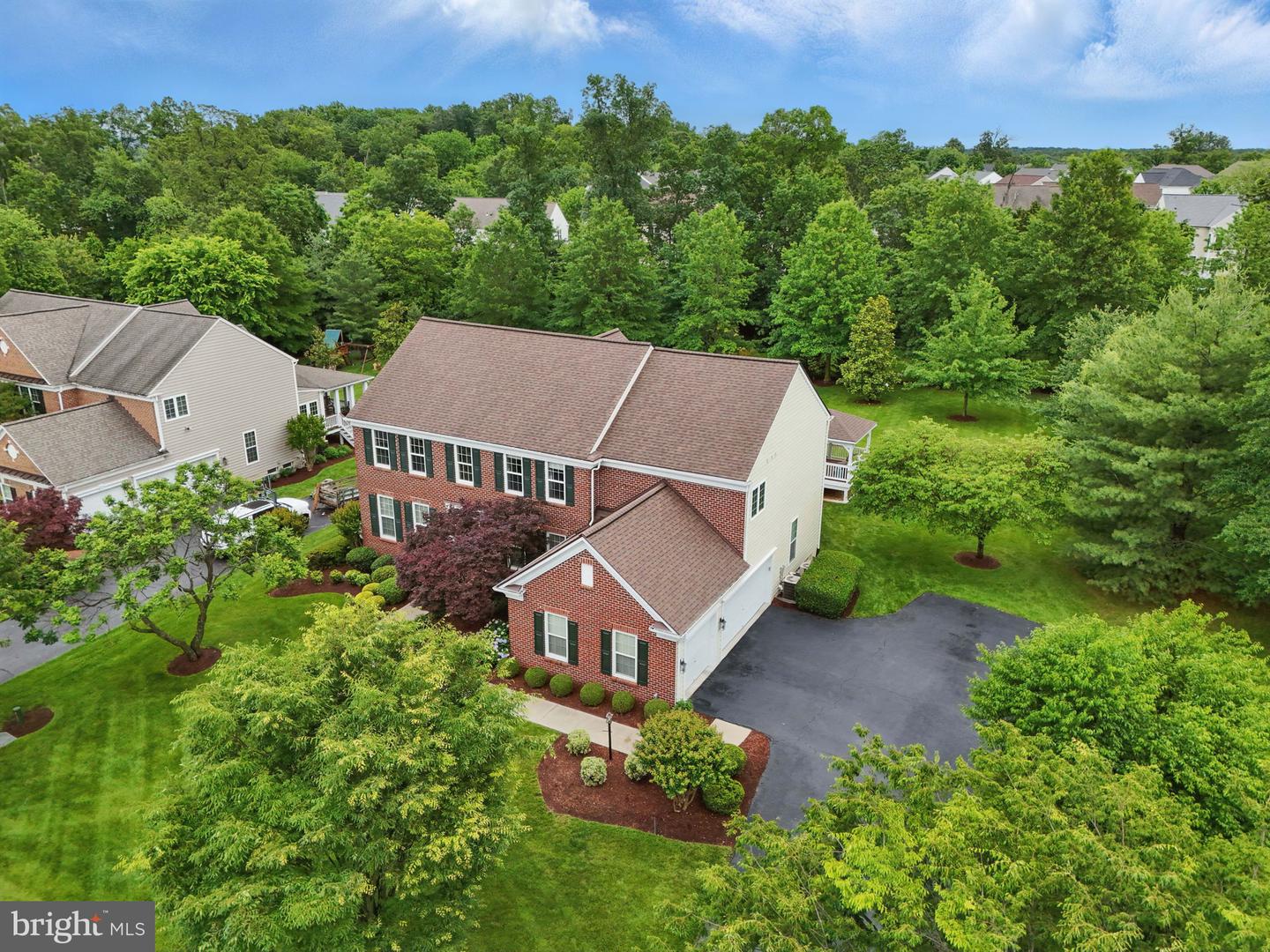 43753 CHURCHILL GLEN DR, CHANTILLY, Virginia 20152, 5 Bedrooms Bedrooms, ,4 BathroomsBathrooms,Residential,For sale,43753 CHURCHILL GLEN DR,VALO2097594 MLS # VALO2097594
