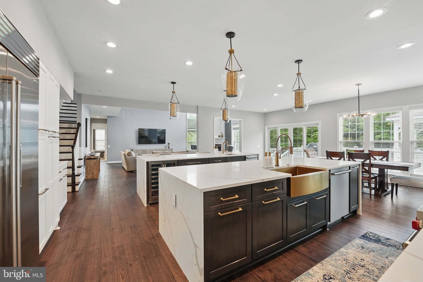 43753 CHURCHILL GLEN DR, CHANTILLY, Virginia 20152, 5 Bedrooms Bedrooms, ,4 BathroomsBathrooms,Residential,For sale,43753 CHURCHILL GLEN DR,VALO2097594 MLS # VALO2097594