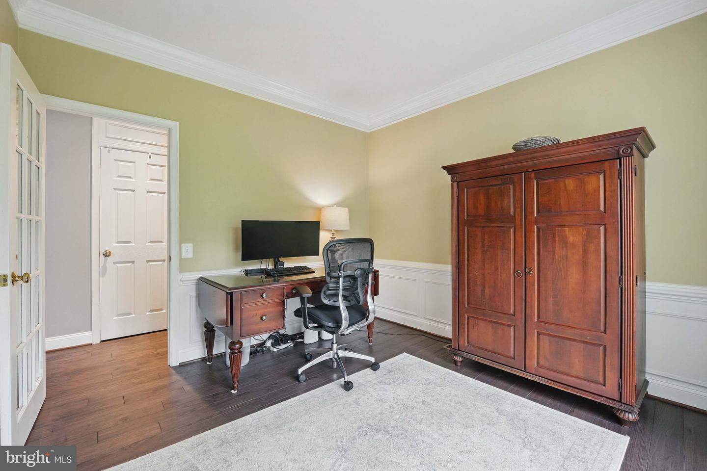 43753 CHURCHILL GLEN DR, CHANTILLY, Virginia 20152, 5 Bedrooms Bedrooms, ,4 BathroomsBathrooms,Residential,For sale,43753 CHURCHILL GLEN DR,VALO2097594 MLS # VALO2097594
