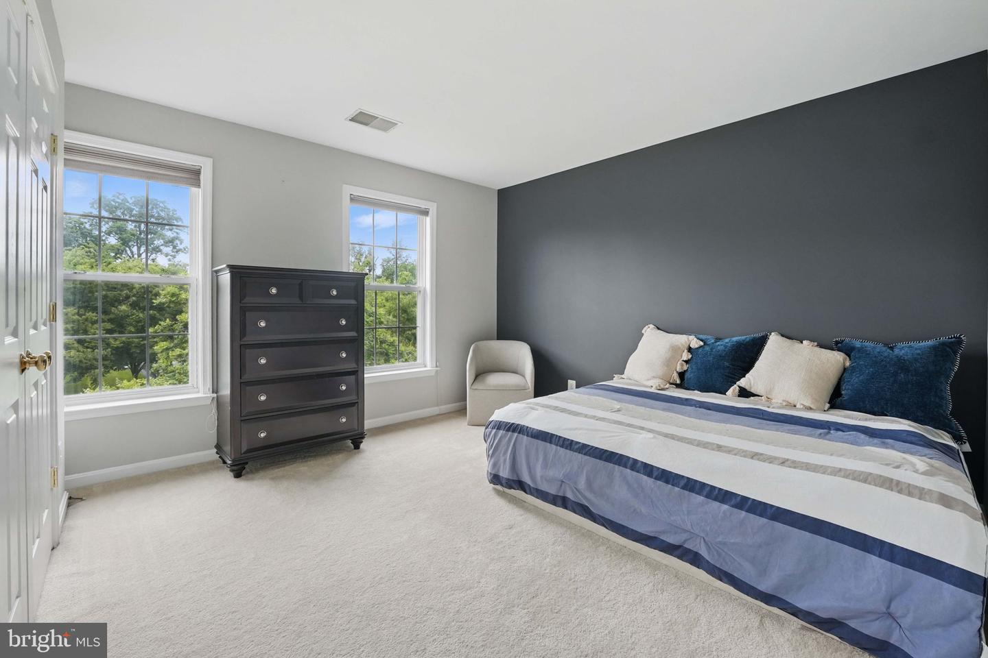 43753 CHURCHILL GLEN DR, CHANTILLY, Virginia 20152, 5 Bedrooms Bedrooms, ,4 BathroomsBathrooms,Residential,For sale,43753 CHURCHILL GLEN DR,VALO2097594 MLS # VALO2097594