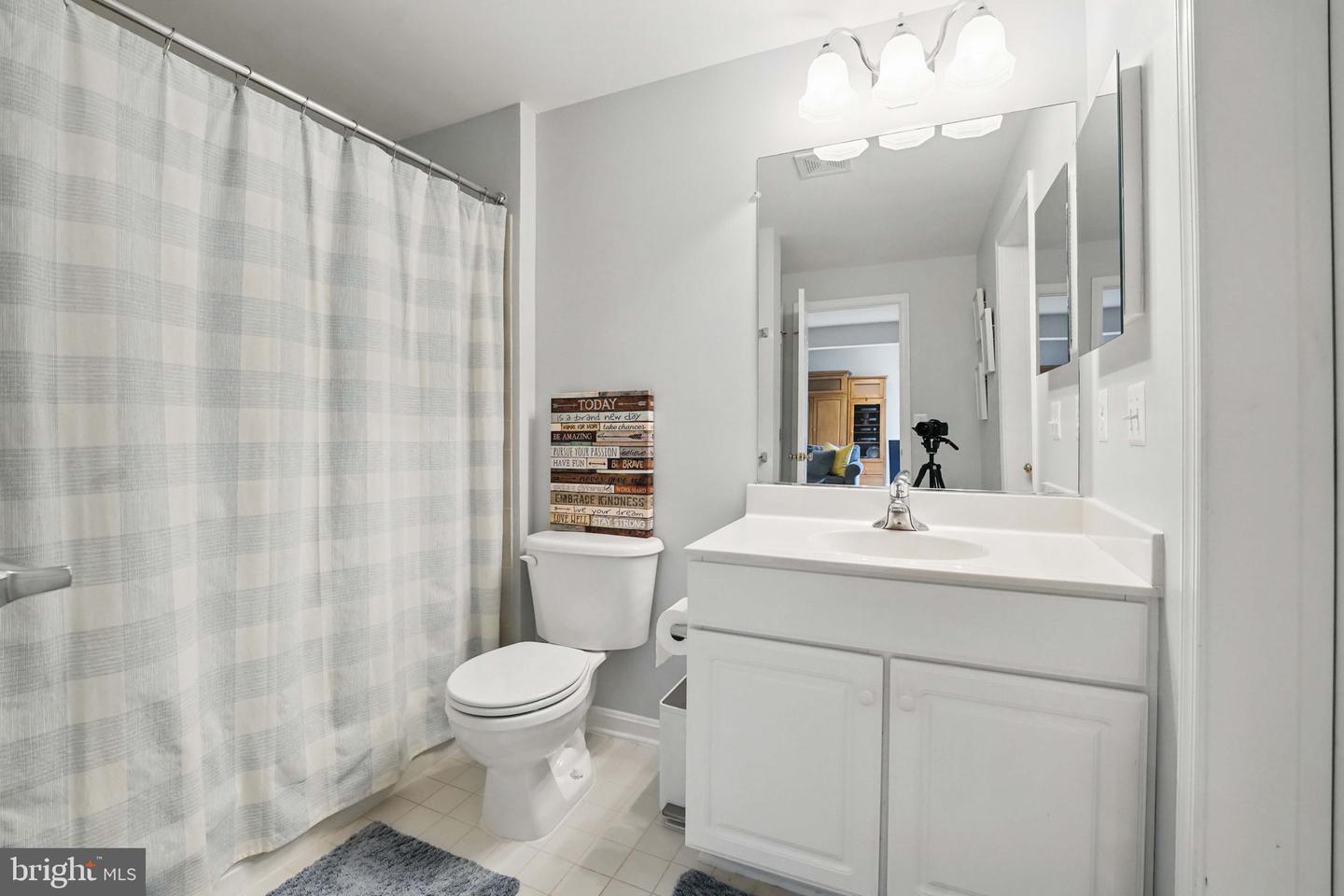 43753 CHURCHILL GLEN DR, CHANTILLY, Virginia 20152, 5 Bedrooms Bedrooms, ,4 BathroomsBathrooms,Residential,For sale,43753 CHURCHILL GLEN DR,VALO2097594 MLS # VALO2097594
