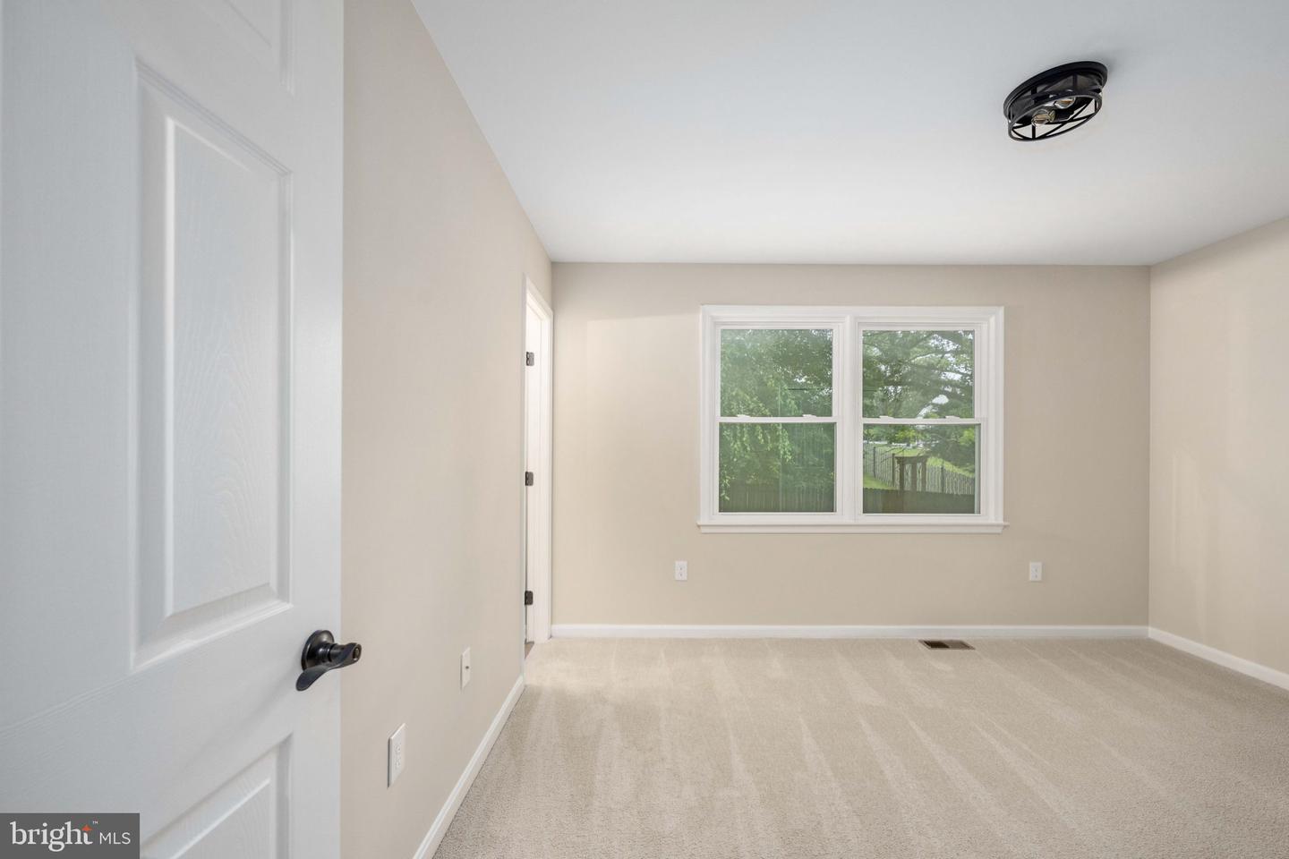22 BUCK RD, STAFFORD, Virginia 22556, 4 Bedrooms Bedrooms, ,3 BathroomsBathrooms,Residential,For sale,22 BUCK RD,VAST2039150 MLS # VAST2039150