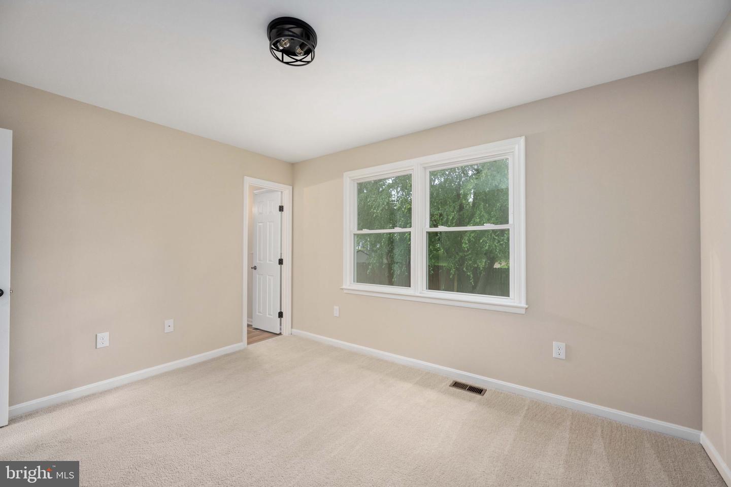 22 BUCK RD, STAFFORD, Virginia 22556, 4 Bedrooms Bedrooms, ,3 BathroomsBathrooms,Residential,For sale,22 BUCK RD,VAST2039150 MLS # VAST2039150