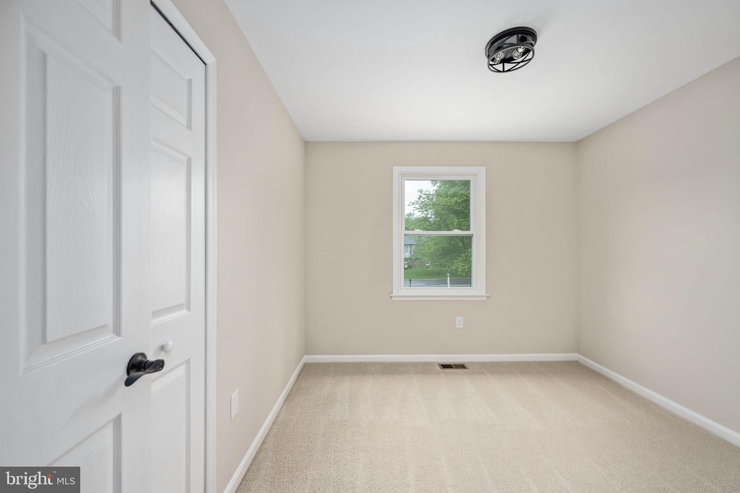 22 BUCK RD, STAFFORD, Virginia 22556, 4 Bedrooms Bedrooms, ,3 BathroomsBathrooms,Residential,For sale,22 BUCK RD,VAST2039150 MLS # VAST2039150