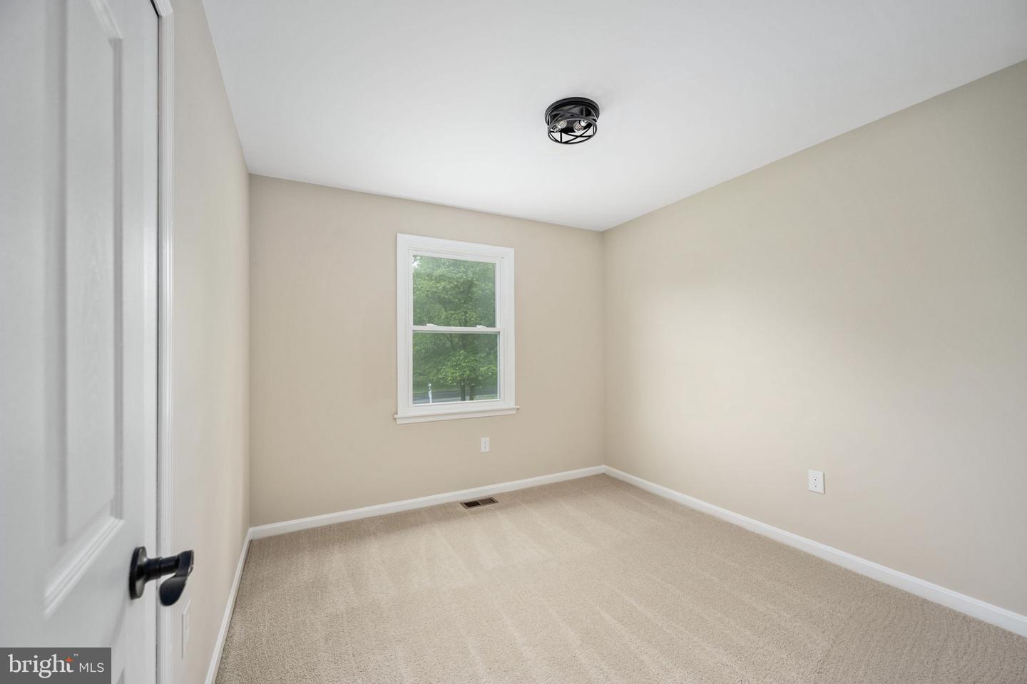 22 BUCK RD, STAFFORD, Virginia 22556, 4 Bedrooms Bedrooms, ,3 BathroomsBathrooms,Residential,For sale,22 BUCK RD,VAST2039150 MLS # VAST2039150