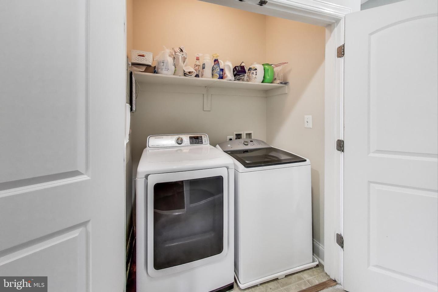 15148 KENTSHIRE DR, WOODBRIDGE, Virginia 22191, 3 Bedrooms Bedrooms, ,2 BathroomsBathrooms,Residential,For sale,15148 KENTSHIRE DR,VAPW2095454 MLS # VAPW2095454
