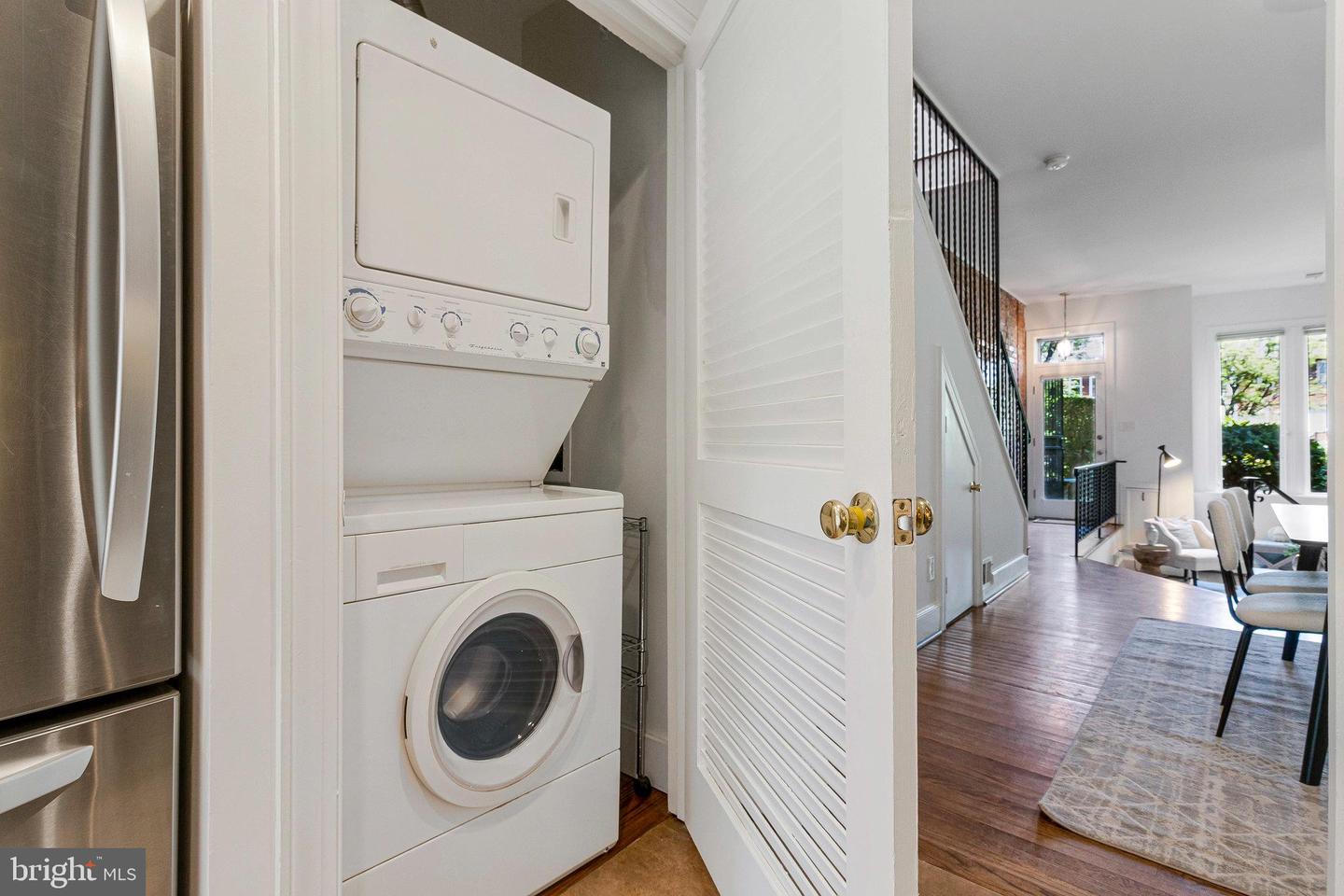1315 SOUTH CAROLINA AVE SE, WASHINGTON, District Of Columbia 20003, 2 Bedrooms Bedrooms, ,1 BathroomBathrooms,Residential,For sale,1315 SOUTH CAROLINA AVE SE,DCDC2202246 MLS # DCDC2202246