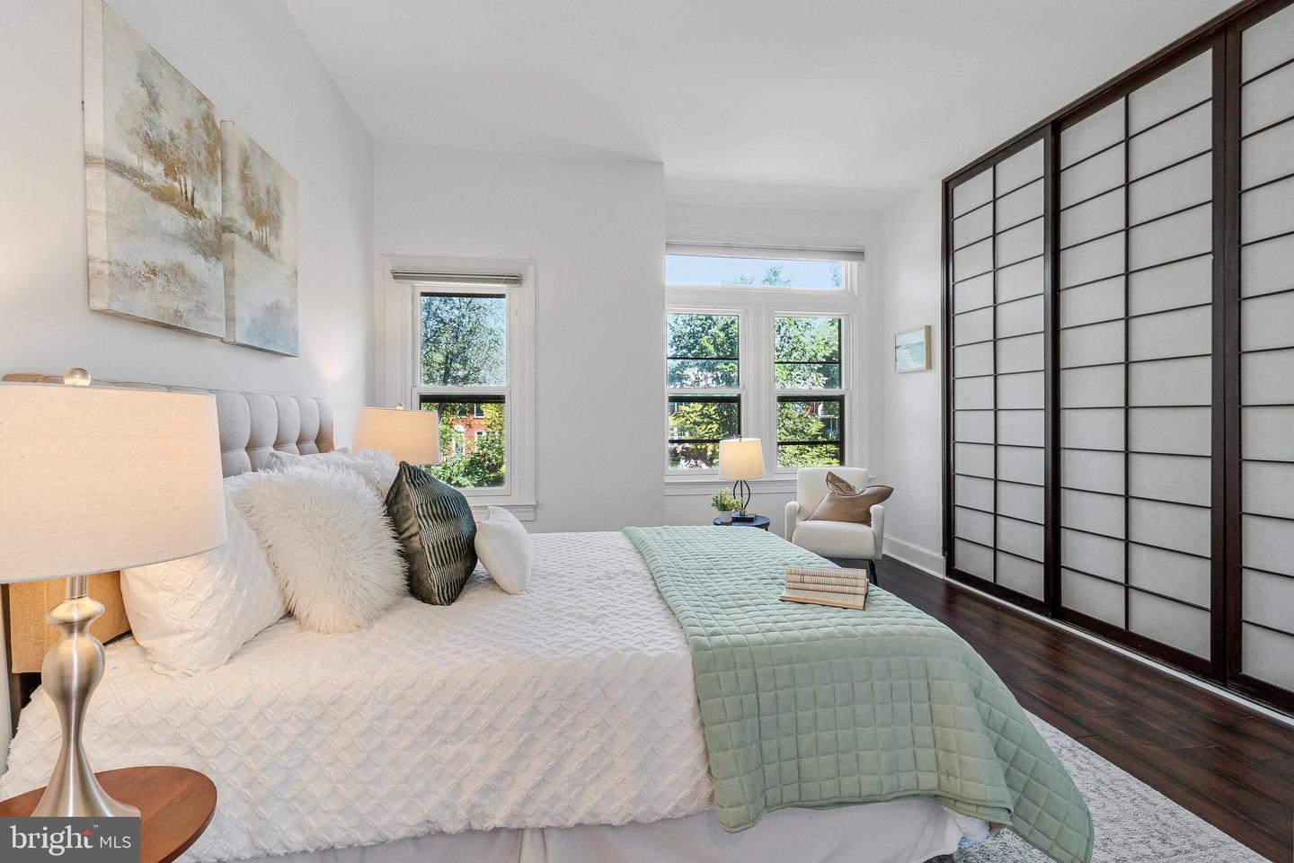 1315 SOUTH CAROLINA AVE SE, WASHINGTON, District Of Columbia 20003, 2 Bedrooms Bedrooms, ,1 BathroomBathrooms,Residential,For sale,1315 SOUTH CAROLINA AVE SE,DCDC2202246 MLS # DCDC2202246
