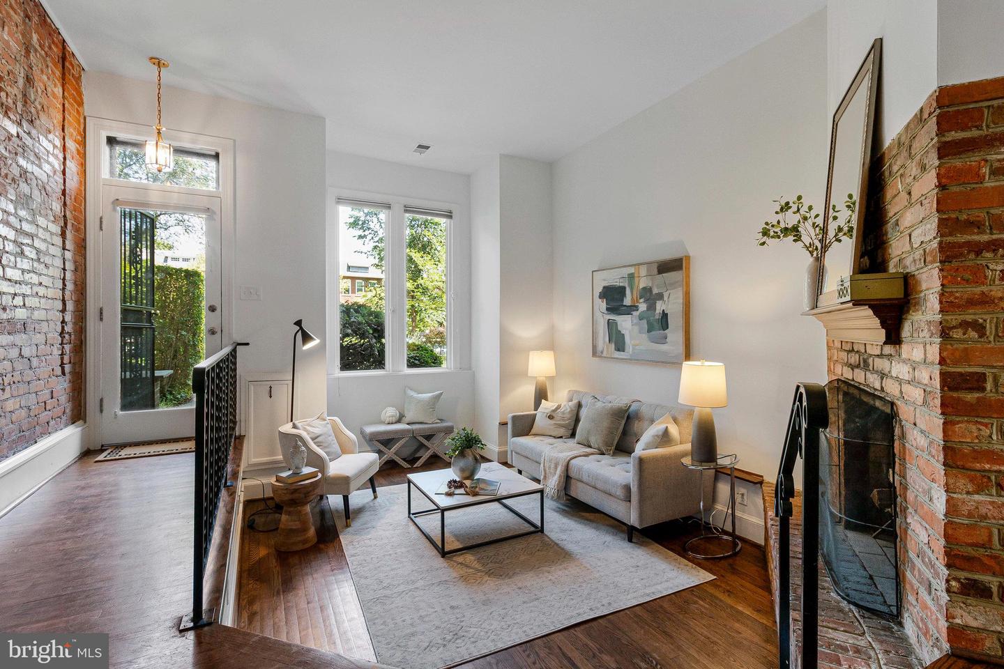 1315 SOUTH CAROLINA AVE SE, WASHINGTON, District Of Columbia 20003, 2 Bedrooms Bedrooms, ,1 BathroomBathrooms,Residential,For sale,1315 SOUTH CAROLINA AVE SE,DCDC2202246 MLS # DCDC2202246