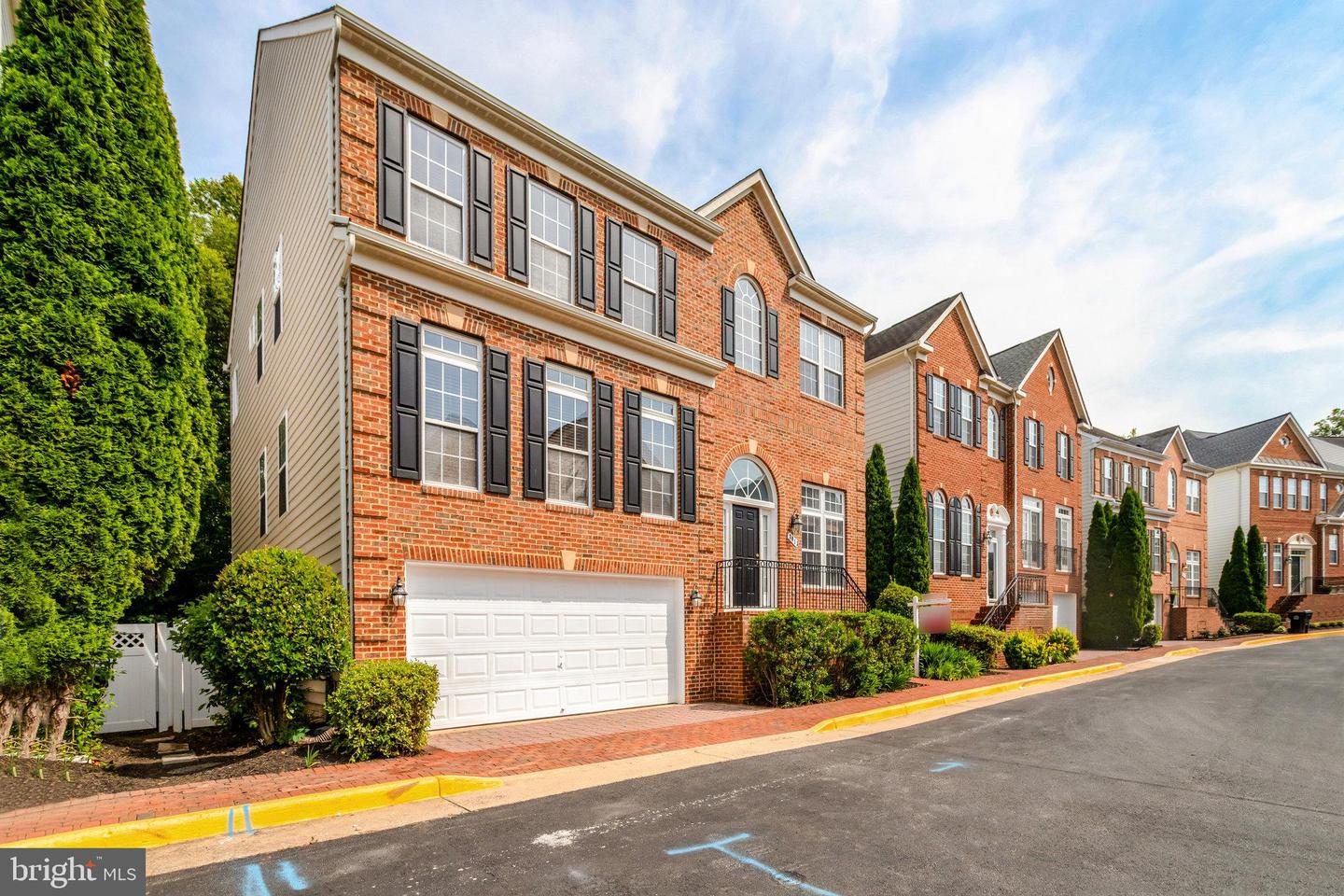 7013 STONE INLET DR, FORT BELVOIR, Virginia 22060, 4 Bedrooms Bedrooms, ,3 BathroomsBathrooms,Residential,For sale,7013 STONE INLET DR,VAFX2242994 MLS # VAFX2242994