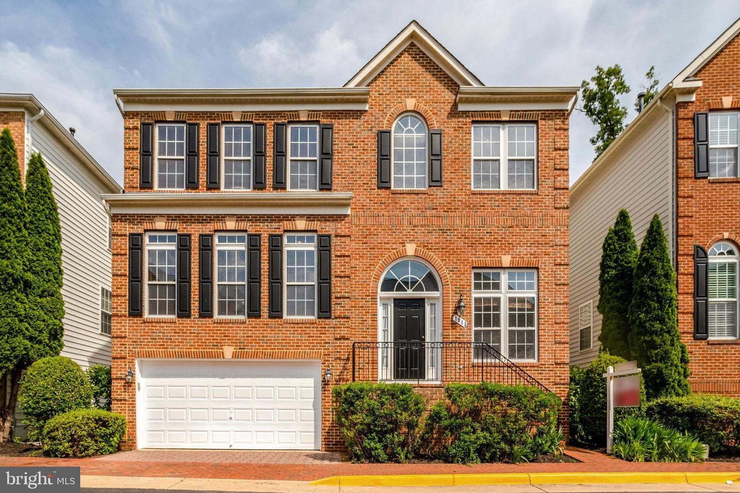 7013 STONE INLET DR, FORT BELVOIR, Virginia 22060, 4 Bedrooms Bedrooms, ,3 BathroomsBathrooms,Residential,For sale,7013 STONE INLET DR,VAFX2242994 MLS # VAFX2242994