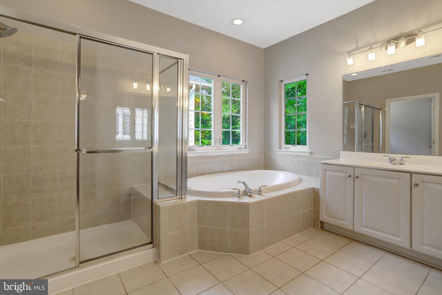 7013 STONE INLET DR, FORT BELVOIR, Virginia 22060, 4 Bedrooms Bedrooms, ,3 BathroomsBathrooms,Residential,For sale,7013 STONE INLET DR,VAFX2242994 MLS # VAFX2242994