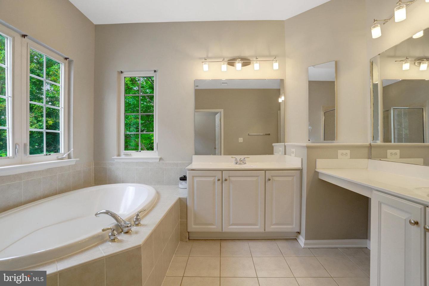 7013 STONE INLET DR, FORT BELVOIR, Virginia 22060, 4 Bedrooms Bedrooms, ,3 BathroomsBathrooms,Residential,For sale,7013 STONE INLET DR,VAFX2242994 MLS # VAFX2242994