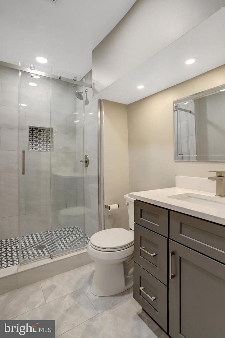 7013 STONE INLET DR, FORT BELVOIR, Virginia 22060, 4 Bedrooms Bedrooms, ,3 BathroomsBathrooms,Residential,For sale,7013 STONE INLET DR,VAFX2242994 MLS # VAFX2242994
