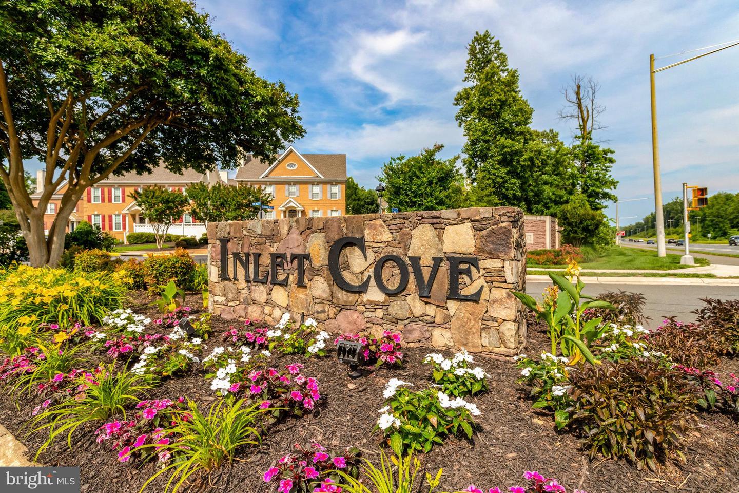 7013 STONE INLET DR, FORT BELVOIR, Virginia 22060, 4 Bedrooms Bedrooms, ,3 BathroomsBathrooms,Residential,For sale,7013 STONE INLET DR,VAFX2242994 MLS # VAFX2242994