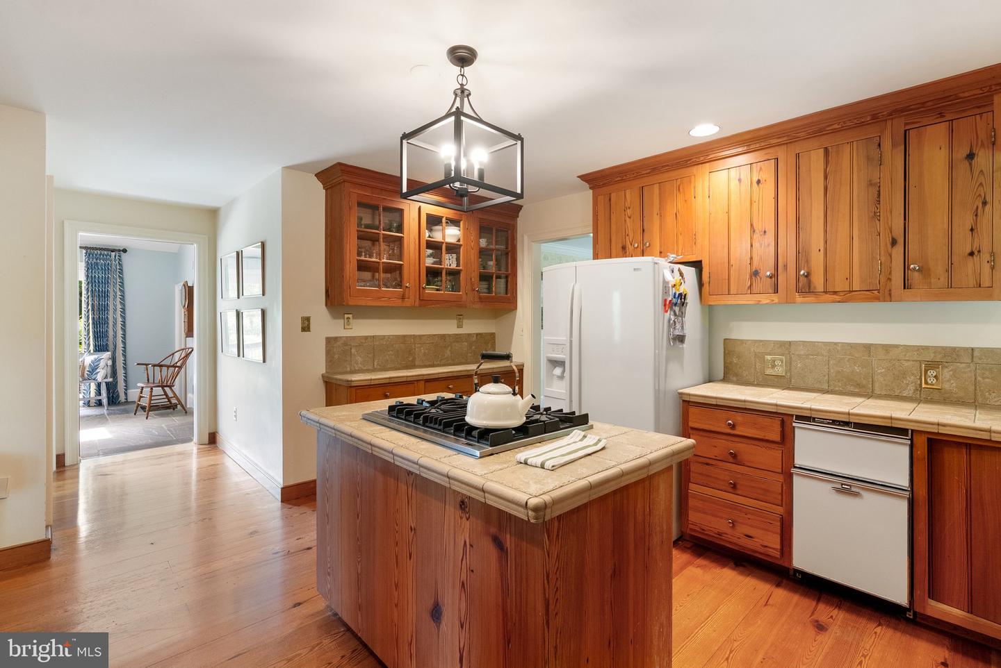 10052 POSSUM HOLLOW DR, DELAPLANE, Virginia 20144, 4 Bedrooms Bedrooms, ,4 BathroomsBathrooms,Residential,For sale,10052 POSSUM HOLLOW DR,VAFQ2016770 MLS # VAFQ2016770