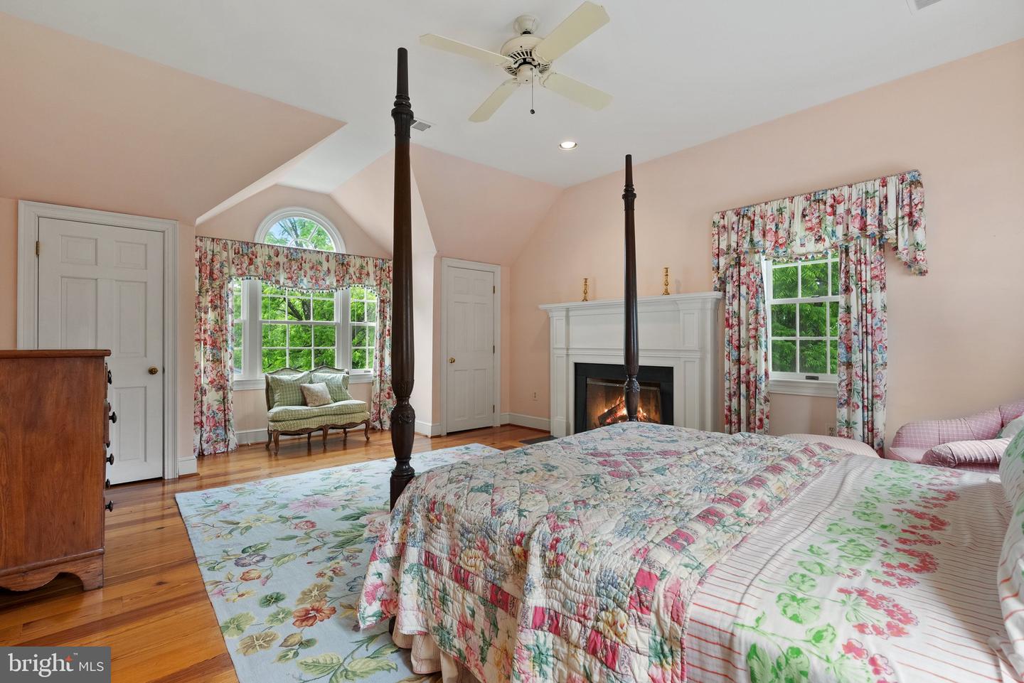 10052 POSSUM HOLLOW DR, DELAPLANE, Virginia 20144, 4 Bedrooms Bedrooms, ,4 BathroomsBathrooms,Residential,For sale,10052 POSSUM HOLLOW DR,VAFQ2016770 MLS # VAFQ2016770