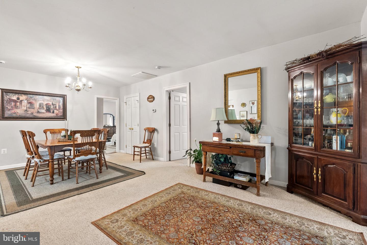 10052 POSSUM HOLLOW DR, DELAPLANE, Virginia 20144, 4 Bedrooms Bedrooms, ,4 BathroomsBathrooms,Residential,For sale,10052 POSSUM HOLLOW DR,VAFQ2016770 MLS # VAFQ2016770