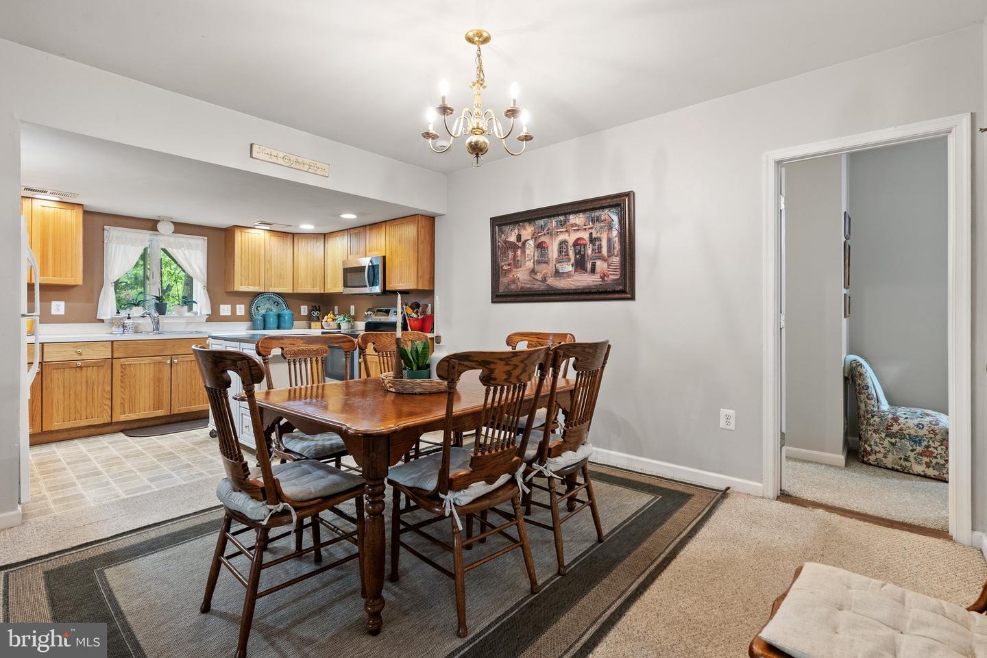 10052 POSSUM HOLLOW DR, DELAPLANE, Virginia 20144, 4 Bedrooms Bedrooms, ,4 BathroomsBathrooms,Residential,For sale,10052 POSSUM HOLLOW DR,VAFQ2016770 MLS # VAFQ2016770