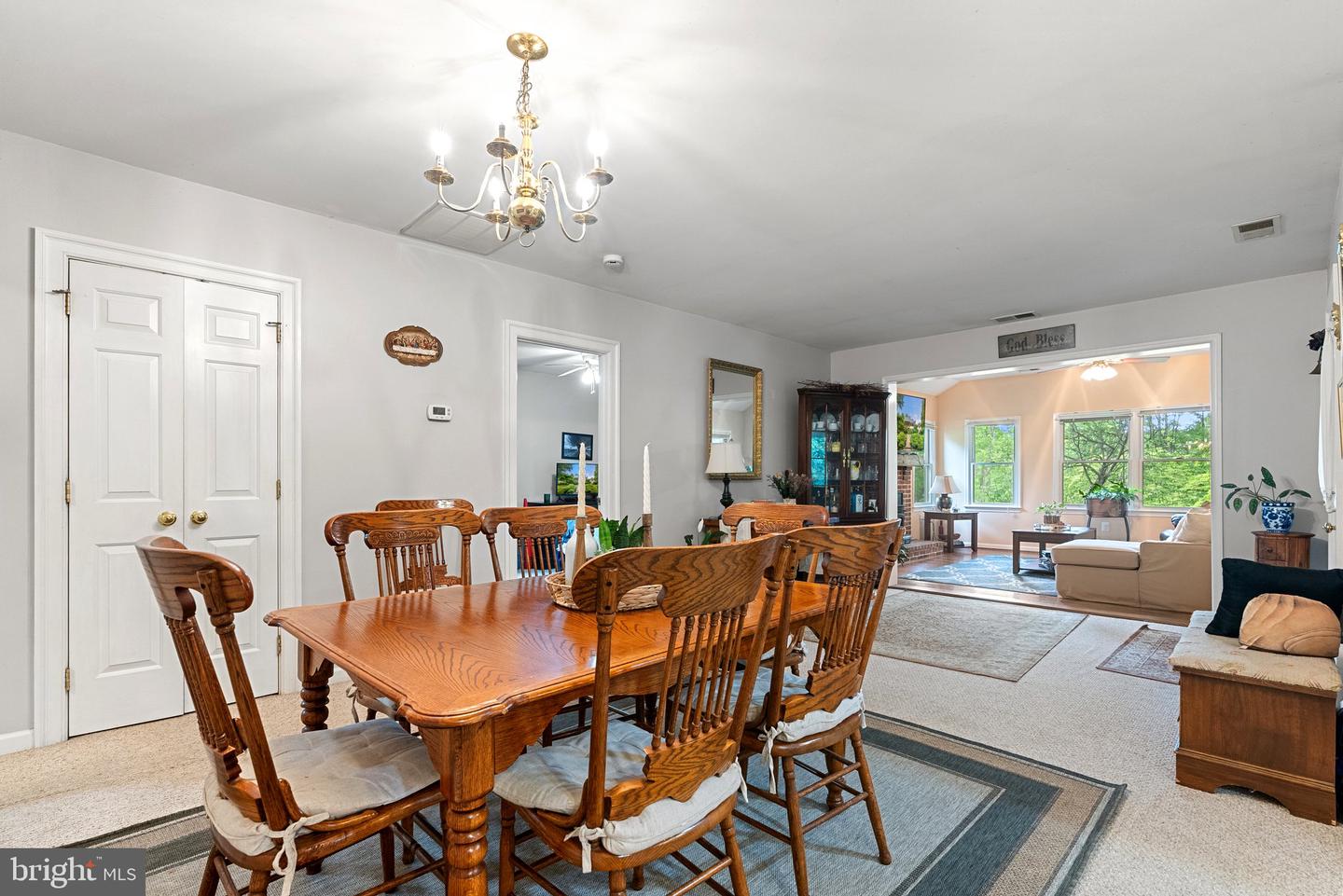 10052 POSSUM HOLLOW DR, DELAPLANE, Virginia 20144, 4 Bedrooms Bedrooms, ,4 BathroomsBathrooms,Residential,For sale,10052 POSSUM HOLLOW DR,VAFQ2016770 MLS # VAFQ2016770