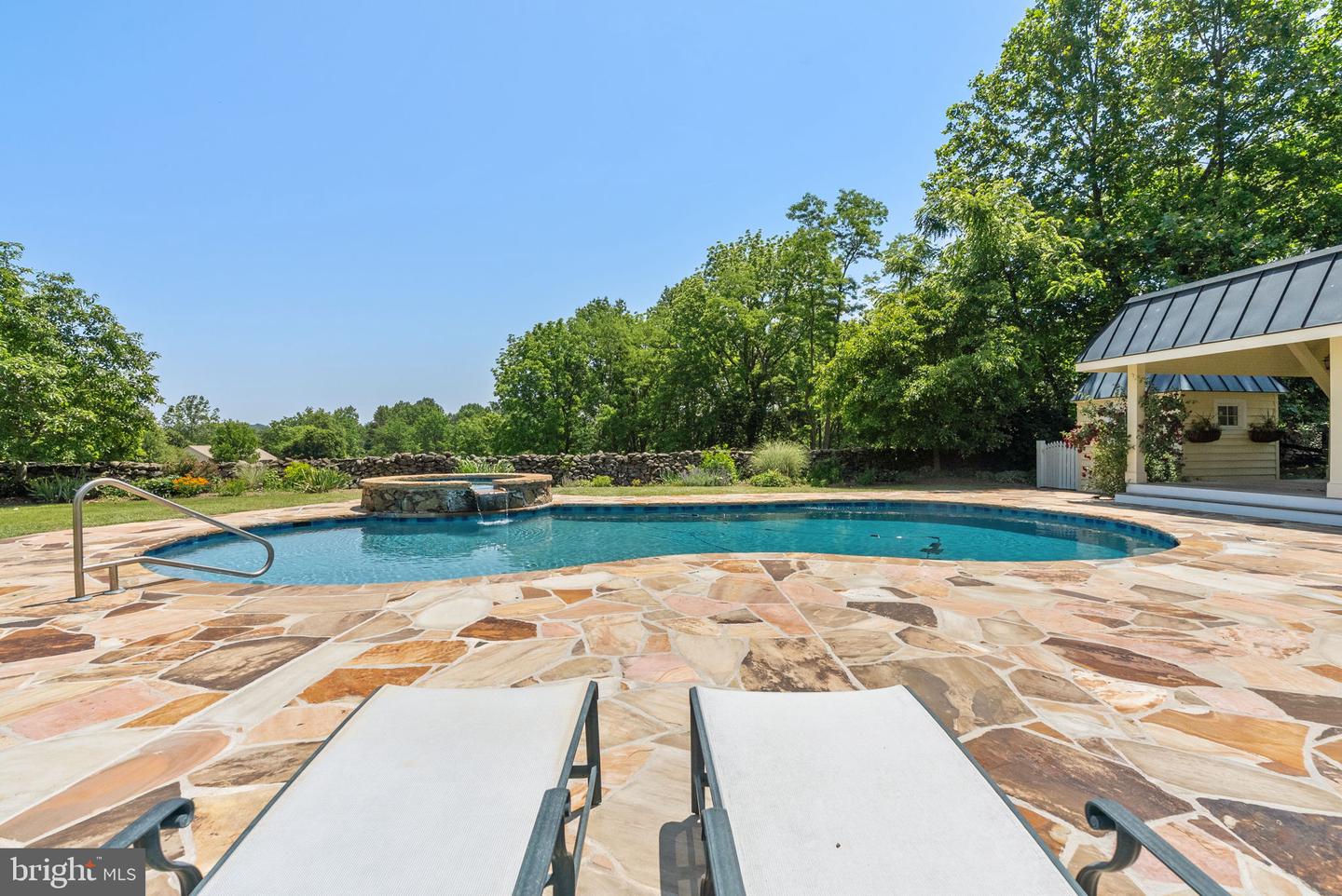 10052 POSSUM HOLLOW DR, DELAPLANE, Virginia 20144, 4 Bedrooms Bedrooms, ,4 BathroomsBathrooms,Residential,For sale,10052 POSSUM HOLLOW DR,VAFQ2016770 MLS # VAFQ2016770