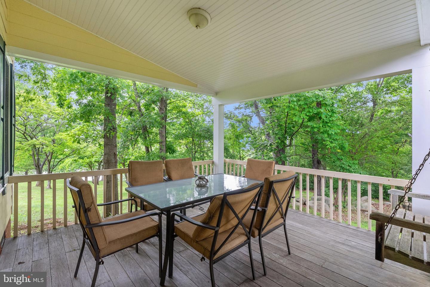 10052 POSSUM HOLLOW DR, DELAPLANE, Virginia 20144, 4 Bedrooms Bedrooms, ,4 BathroomsBathrooms,Residential,For sale,10052 POSSUM HOLLOW DR,VAFQ2016770 MLS # VAFQ2016770