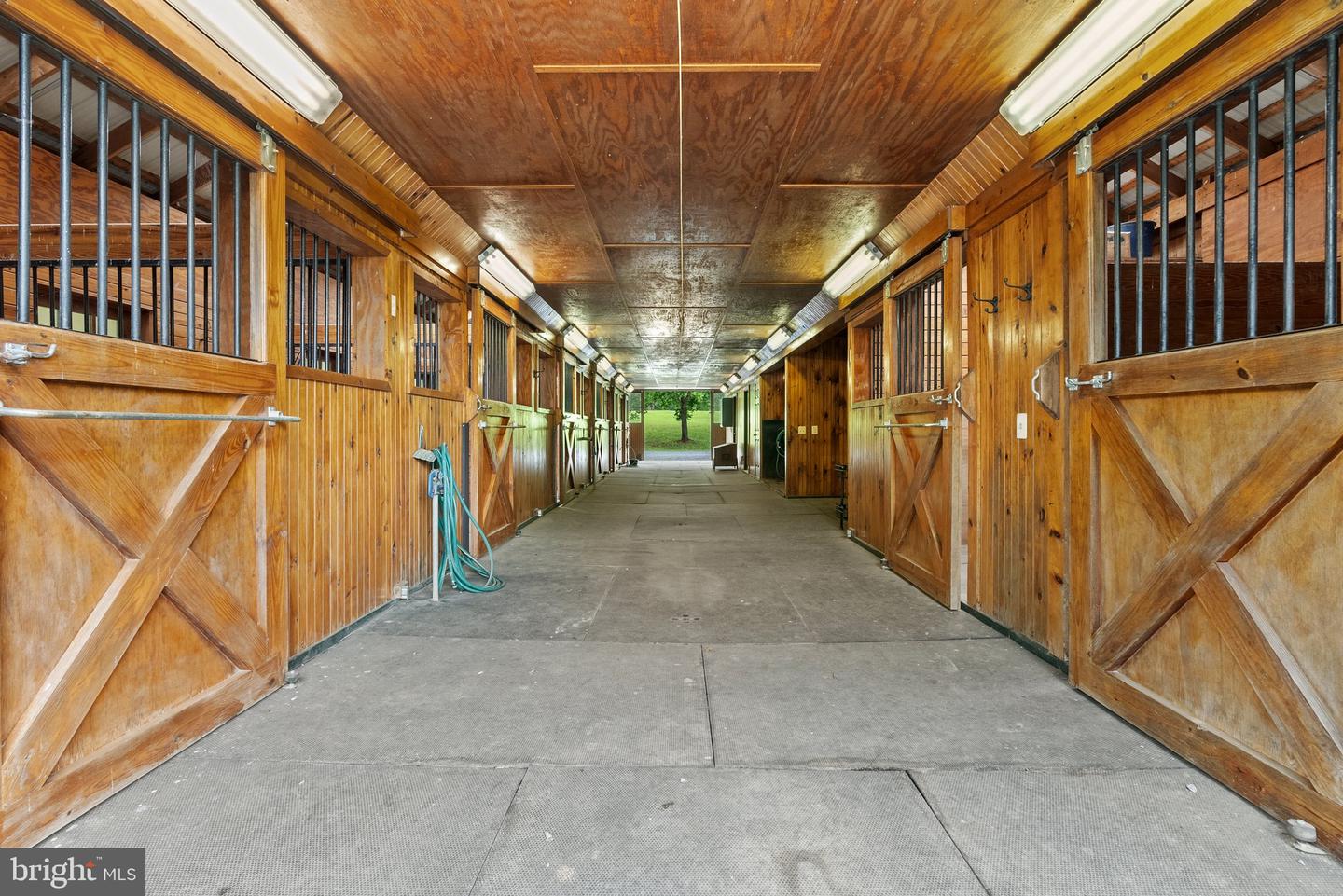 10052 POSSUM HOLLOW DR, DELAPLANE, Virginia 20144, 4 Bedrooms Bedrooms, ,4 BathroomsBathrooms,Residential,For sale,10052 POSSUM HOLLOW DR,VAFQ2016770 MLS # VAFQ2016770