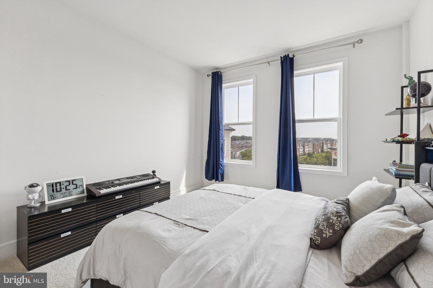ASHBURN, Virginia 20147, 3 Bedrooms Bedrooms, ,2 BathroomsBathrooms,Residential,For sale,VALO2097800 MLS # VALO2097800