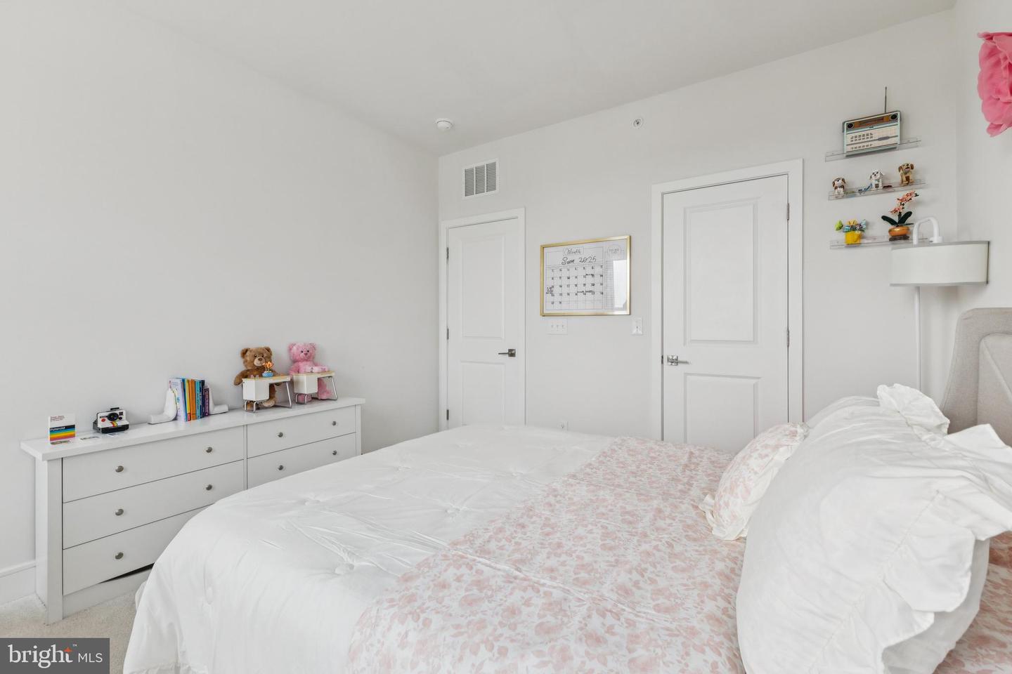 ASHBURN, Virginia 20147, 3 Bedrooms Bedrooms, ,2 BathroomsBathrooms,Residential,For sale,VALO2097800 MLS # VALO2097800
