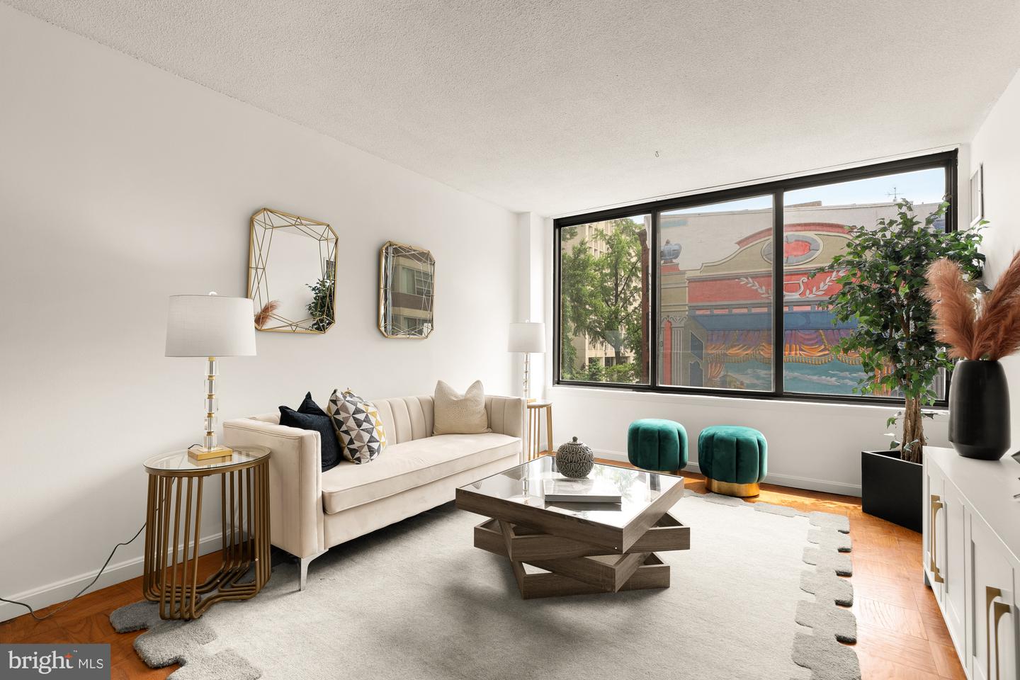 1301 20TH ST NW #312, WASHINGTON, District Of Columbia 20036, 1 Bedroom Bedrooms, ,1 BathroomBathrooms,Residential,For sale,1301 20TH ST NW #312,DCDC2202432 MLS # DCDC2202432