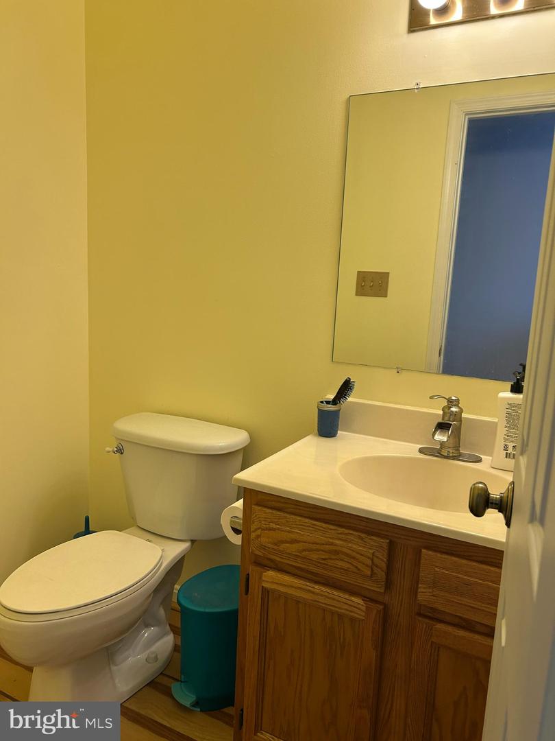 76 RED BURKE CT, FRONT ROYAL, Virginia 22630, 3 Bedrooms Bedrooms, ,2 BathroomsBathrooms,Residential,For sale,76 RED BURKE CT,VAWR2011286 MLS # VAWR2011286