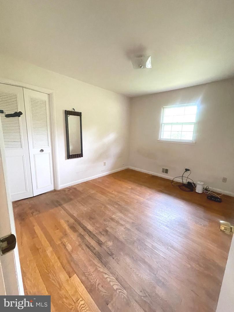 5023 DODSON DR, ANNANDALE, Virginia 22003, 3 Bedrooms Bedrooms, ,3 BathroomsBathrooms,Residential,For sale,5023 DODSON DR,VAFX2243434 MLS # VAFX2243434