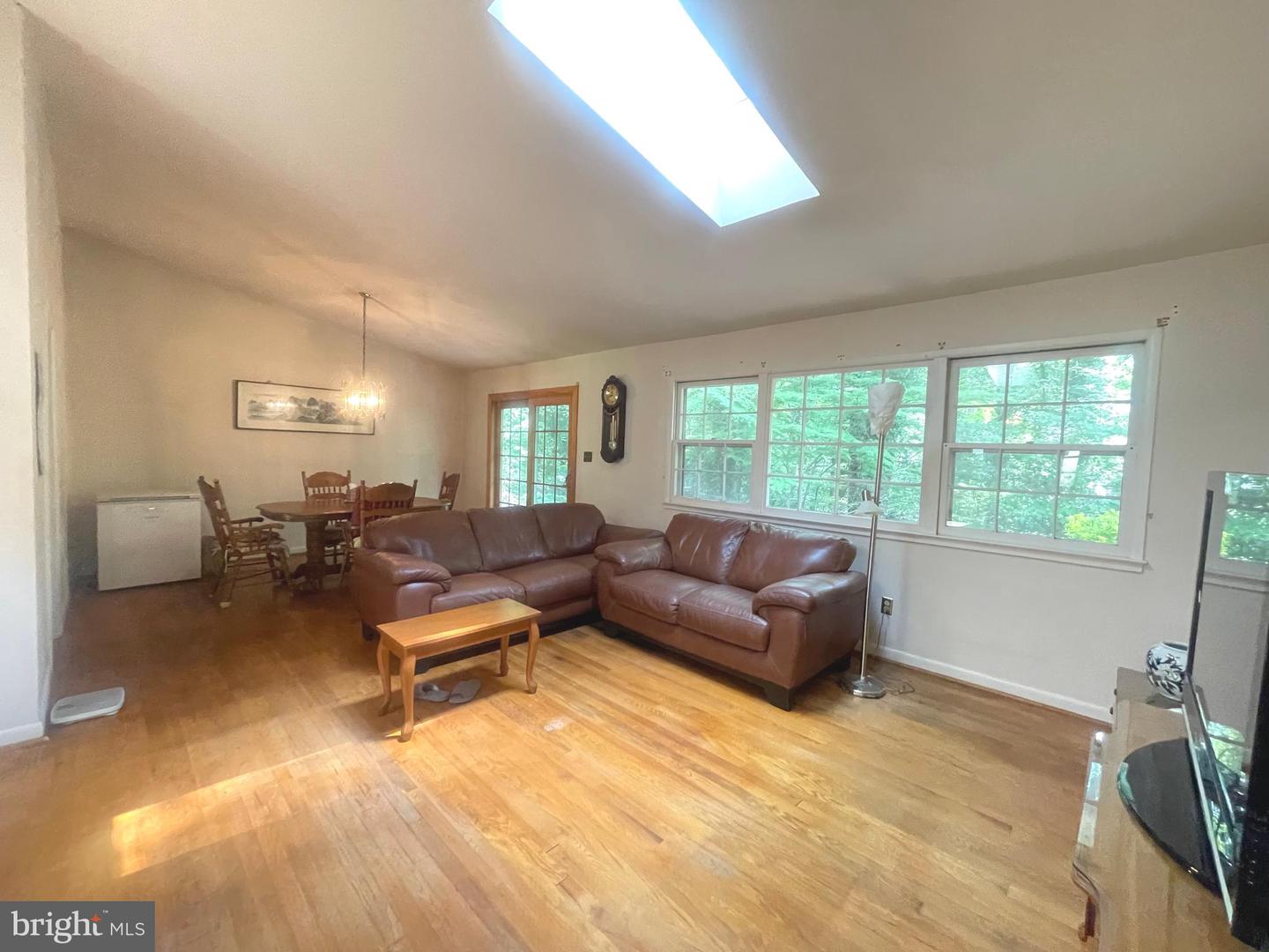 5023 DODSON DR, ANNANDALE, Virginia 22003, 3 Bedrooms Bedrooms, ,3 BathroomsBathrooms,Residential,For sale,5023 DODSON DR,VAFX2243434 MLS # VAFX2243434