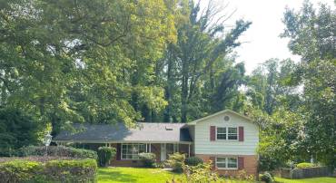 5023 DODSON DR, ANNANDALE, Virginia 22003, 3 Bedrooms Bedrooms, ,3 BathroomsBathrooms,Residential,For sale,5023 DODSON DR,VAFX2243434 MLS # VAFX2243434