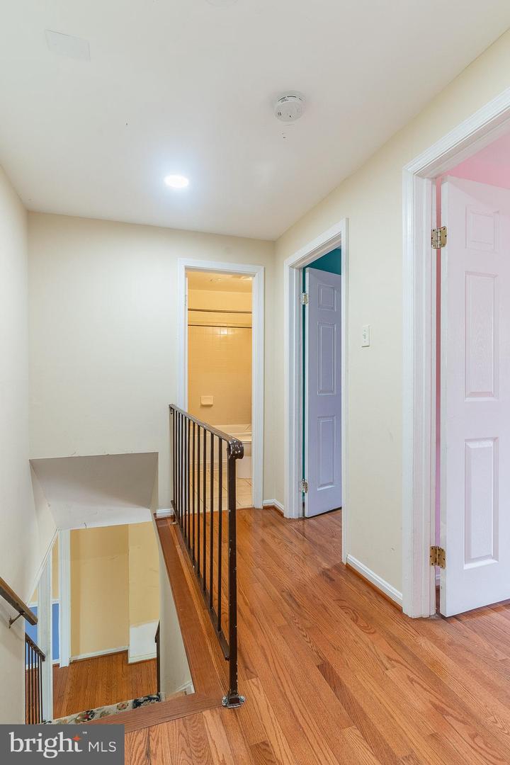 7962 CENTRAL PARK CIR, ALEXANDRIA, Virginia 22309, 4 Bedrooms Bedrooms, ,2 BathroomsBathrooms,Residential,For sale,7962 CENTRAL PARK CIR,VAFX2243594 MLS # VAFX2243594