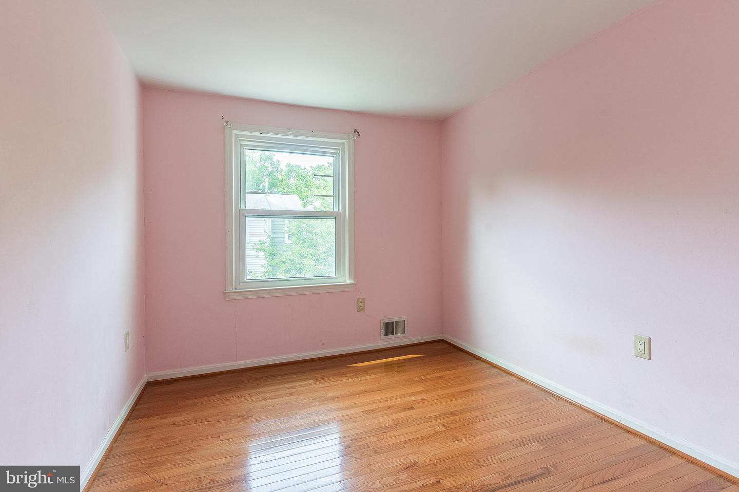 7962 CENTRAL PARK CIR, ALEXANDRIA, Virginia 22309, 4 Bedrooms Bedrooms, ,2 BathroomsBathrooms,Residential,For sale,7962 CENTRAL PARK CIR,VAFX2243594 MLS # VAFX2243594