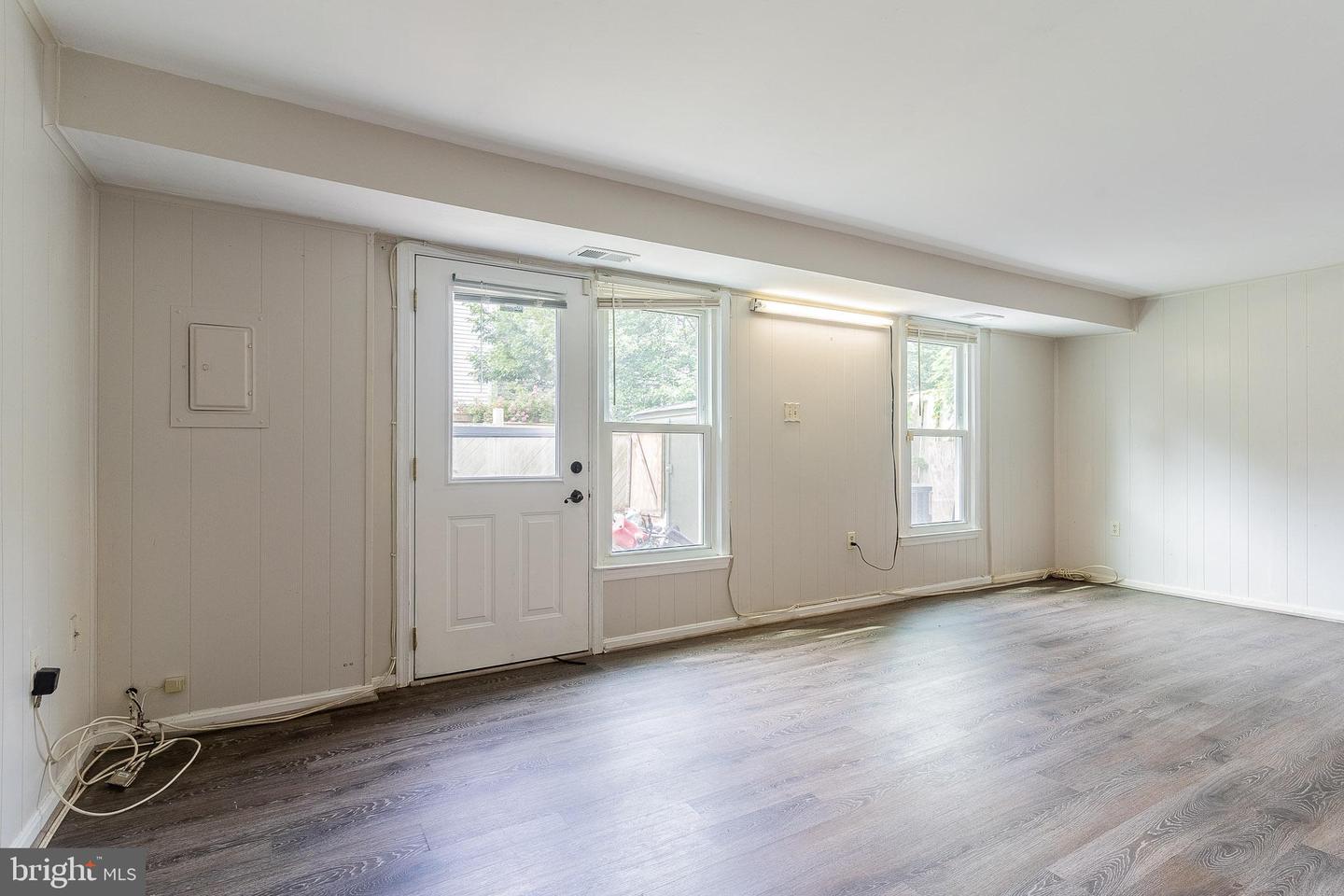 7962 CENTRAL PARK CIR, ALEXANDRIA, Virginia 22309, 4 Bedrooms Bedrooms, ,2 BathroomsBathrooms,Residential,For sale,7962 CENTRAL PARK CIR,VAFX2243594 MLS # VAFX2243594