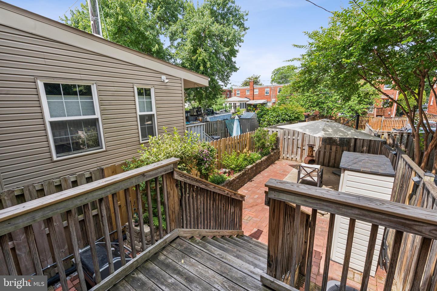 615 S HENRY ST, ALEXANDRIA, Virginia 22314, 2 Bedrooms Bedrooms, ,2 BathroomsBathrooms,Residential,For sale,615 S HENRY ST,VAAX2045782 MLS # VAAX2045782