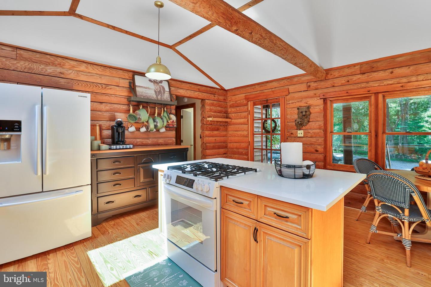 21663 OATLANDS RD, ALDIE, Virginia 20105, 3 Bedrooms Bedrooms, ,4 BathroomsBathrooms,Residential,For sale,21663 OATLANDS RD,VALO2098082 MLS # VALO2098082