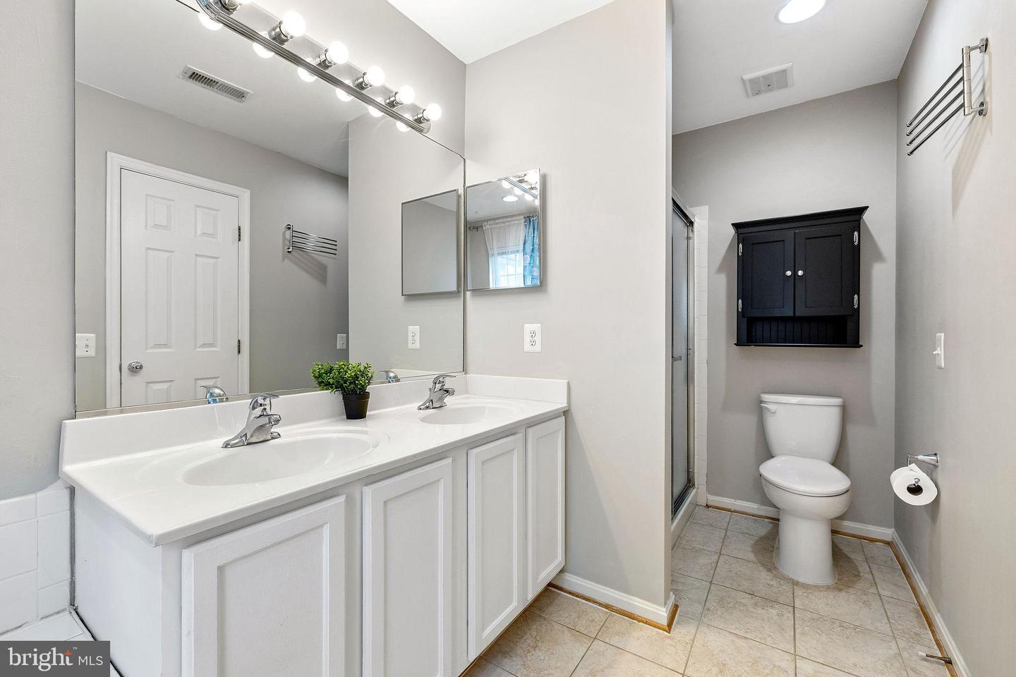 13503 BANNACKER PL, HERNDON, Virginia 20171, 3 Bedrooms Bedrooms, ,3 BathroomsBathrooms,Residential,For sale,13503 BANNACKER PL,VAFX2243728 MLS # VAFX2243728