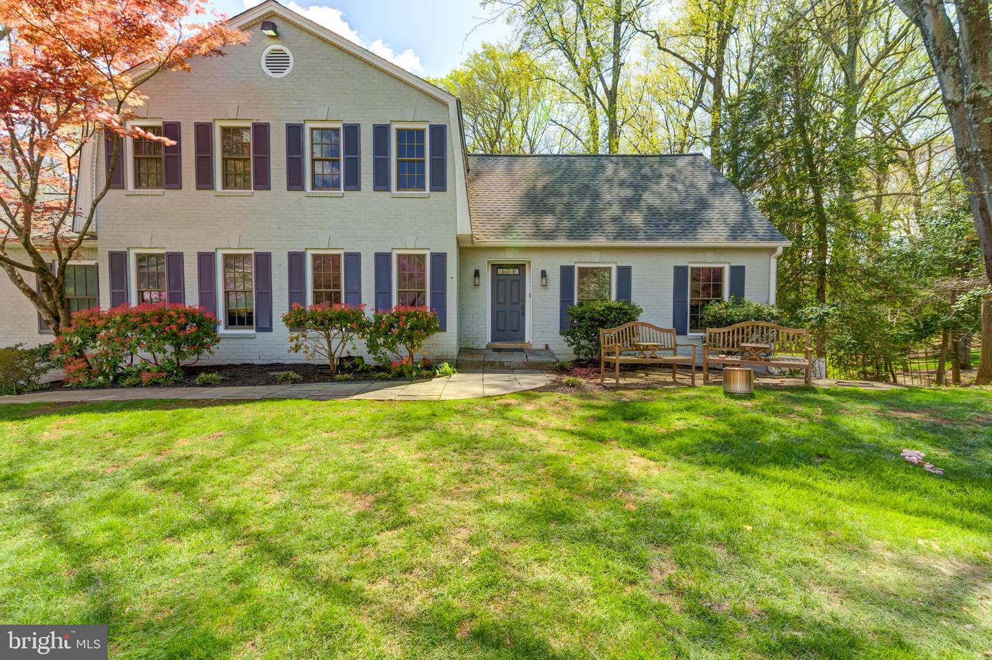 12209 LAKE JAMES DR, HERNDON, Virginia 20171, 6 Bedrooms Bedrooms, ,4 BathroomsBathrooms,Residential,For sale,12209 LAKE JAMES DR,VAFX2243816 MLS # VAFX2243816
