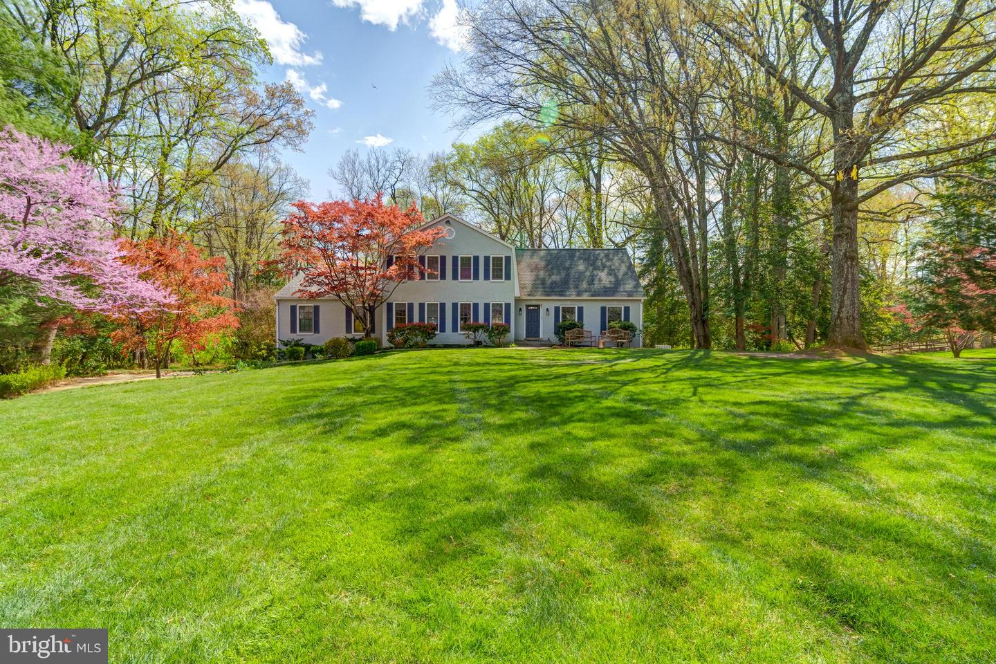 12209 LAKE JAMES DR, HERNDON, Virginia 20171, 6 Bedrooms Bedrooms, ,4 BathroomsBathrooms,Residential,For sale,12209 LAKE JAMES DR,VAFX2243816 MLS # VAFX2243816