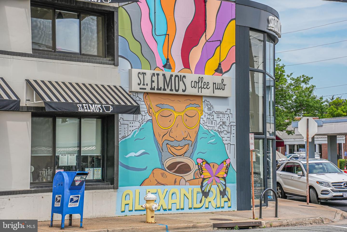 2702 KENWOOD AVE, ALEXANDRIA, Virginia 22302, 3 Bedrooms Bedrooms, ,2 BathroomsBathrooms,Residential,For sale,2702 KENWOOD AVE,VAAX2045848 MLS # VAAX2045848