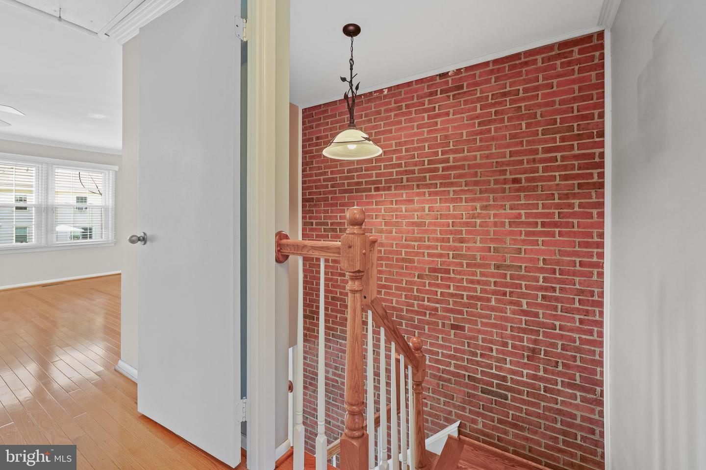 2893 SUTTON OAKS LN, VIENNA, Virginia 22181, 4 Bedrooms Bedrooms, ,3 BathroomsBathrooms,Residential,For sale,2893 SUTTON OAKS LN,VAFX2244052 MLS # VAFX2244052